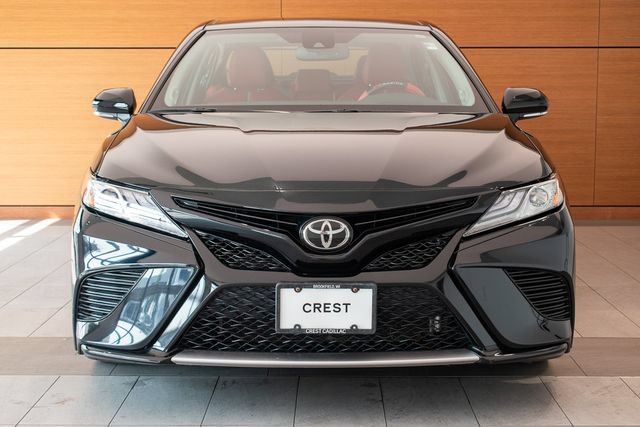 Used 2019 Toyota Camry XSE FWD image 2