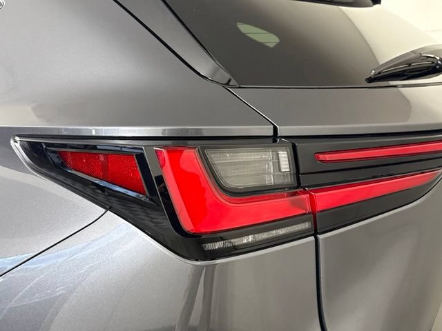 Used 2025 Lexus NX 350 AWD w/ Premium Package image 18