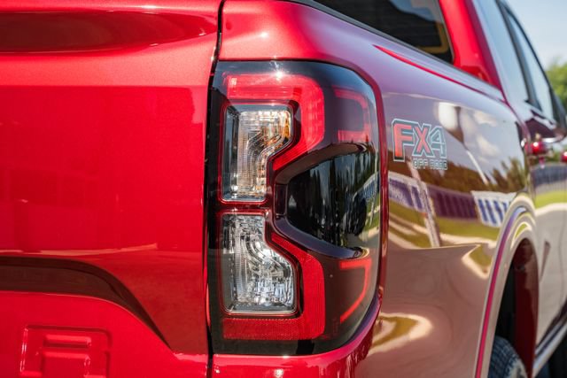 New 2026 Ford Ranger Lariat w/ FX4 Off-Road Package AWD/4WD image 8