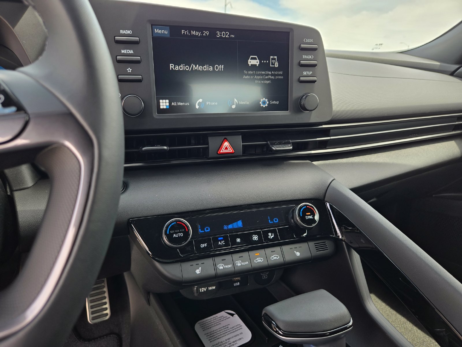 New 2026 Hyundai Elantra SEL Sport Premium FWD image 11
