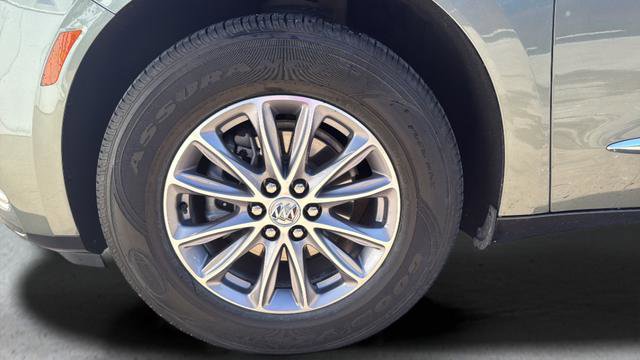 Used 2023 Buick Enclave Essence FWD image 14
