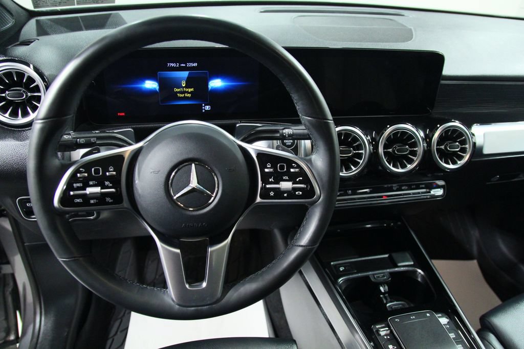 Used 2023 Mercedes-Benz GLB 250 4MATIC image 20
