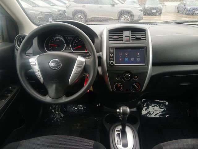 Used 2019 Nissan Versa SV FWD image 8