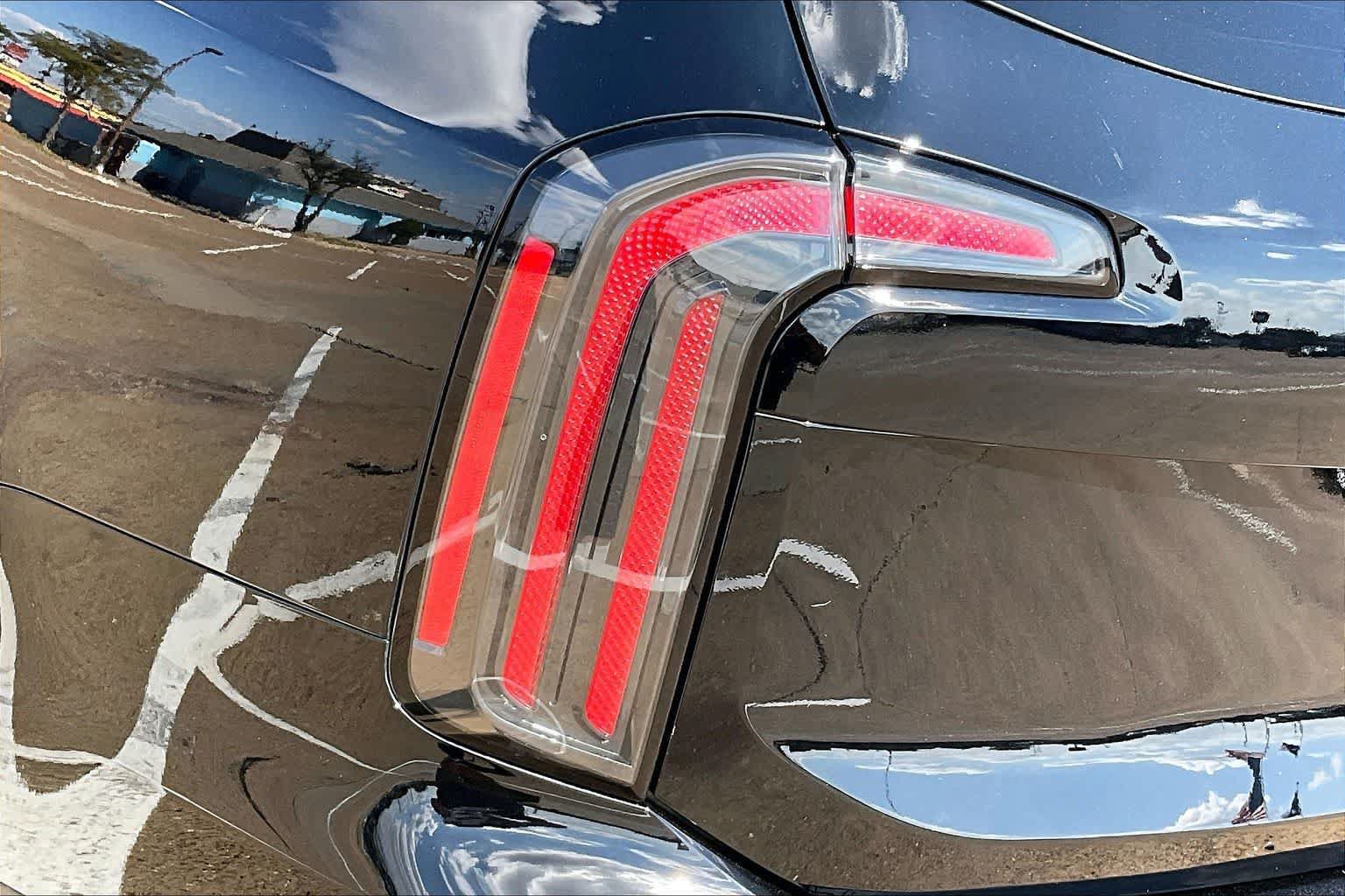 Certified 2024 Kia Telluride EX X-Line AWD/4WD image 30