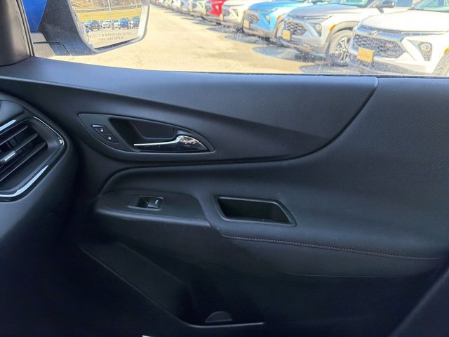 Used 2024 Chevrolet Equinox RS w/ RS Leather Package image 27