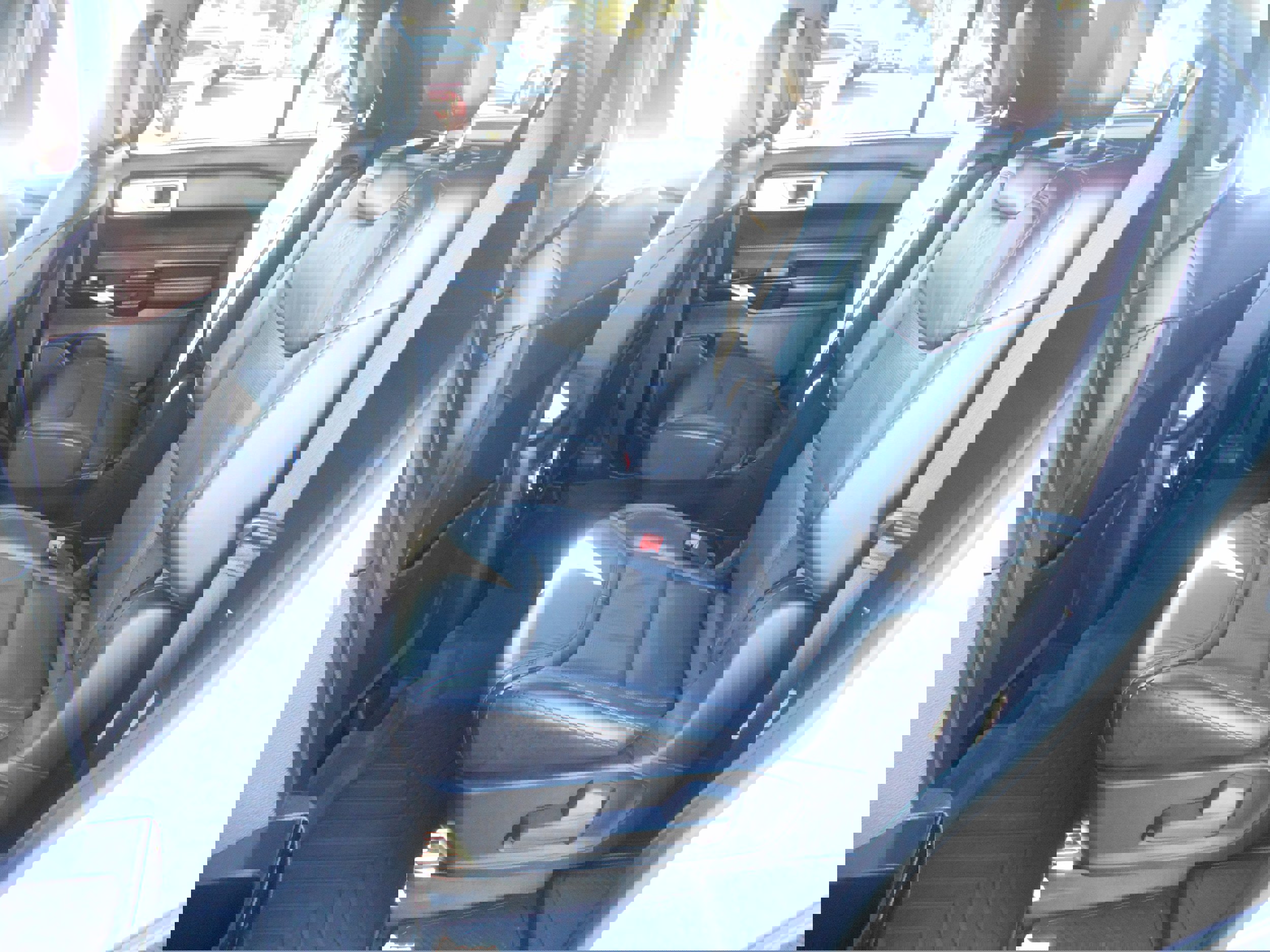 Used 2021 Ford Explorer Platinum w/ Equipment Group 601A image 9