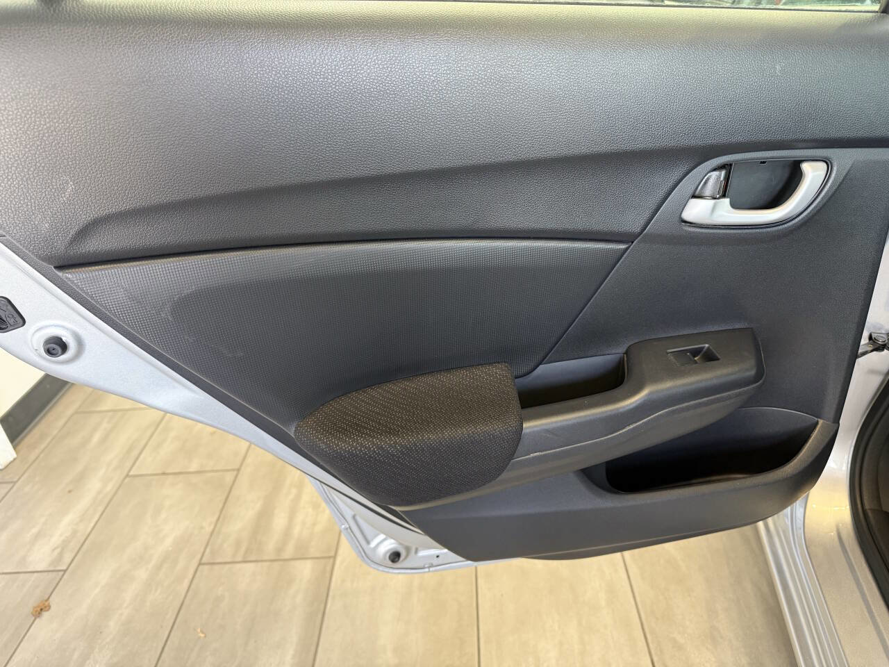 Used 2013 Honda Civic LX image 31