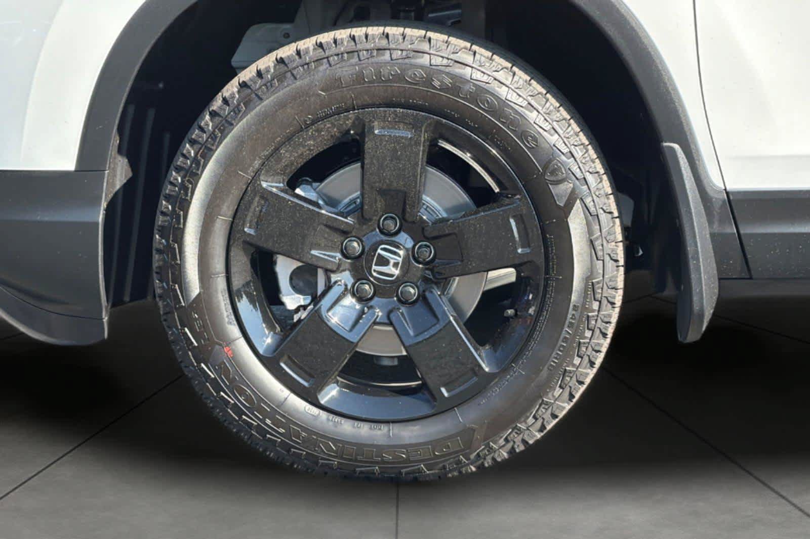New 2026 Honda Ridgeline Black Edition image 11