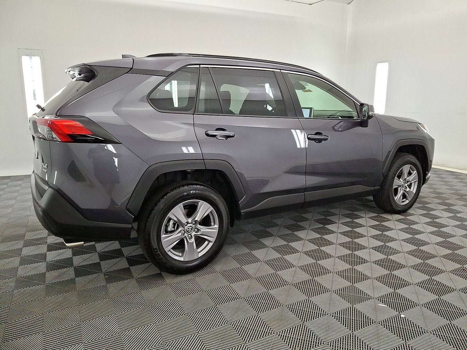 Certified 2025 Toyota RAV4 XLE AWD/4WD image 25