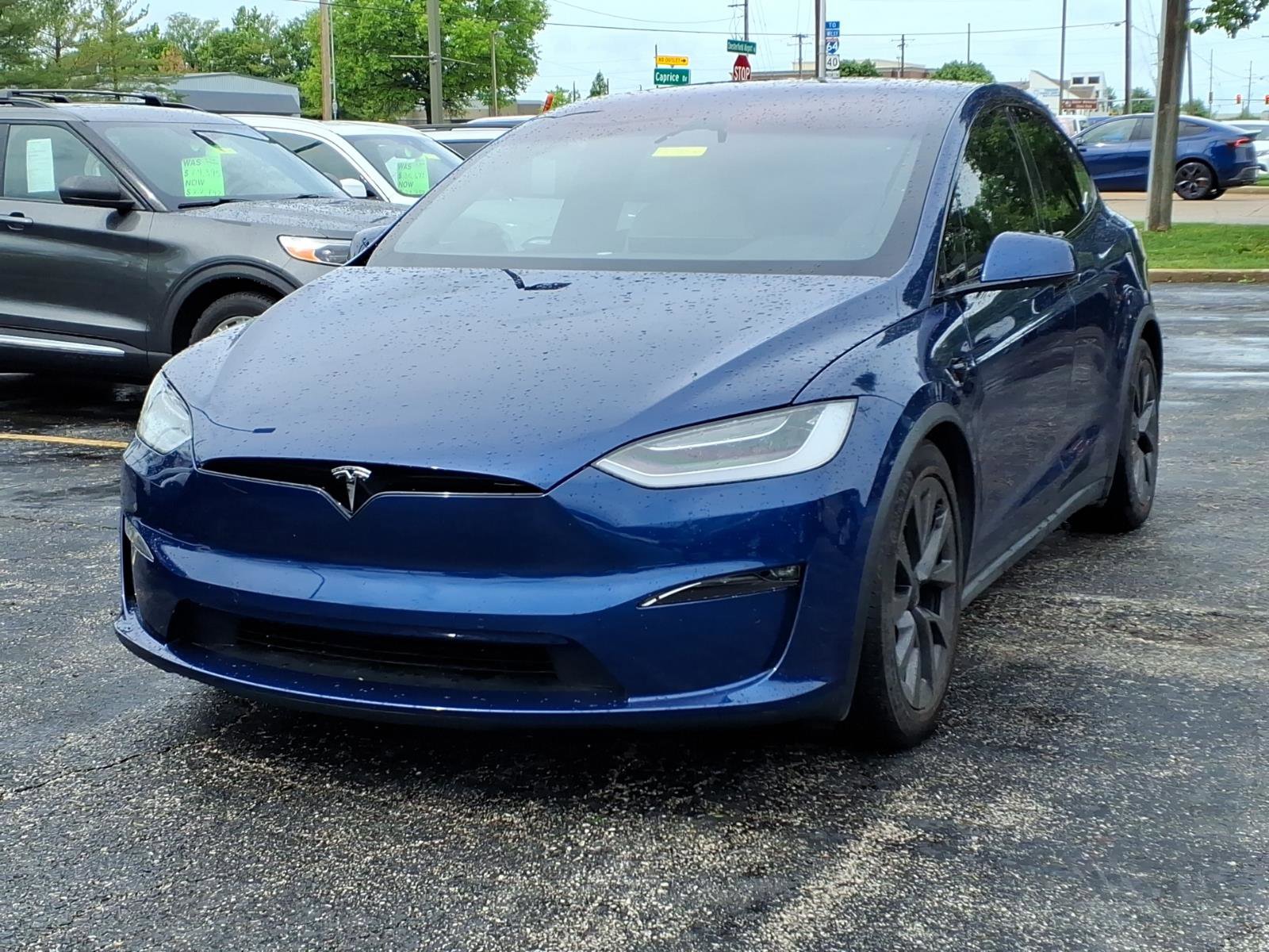 Used 2023 Tesla Model X AWD/4WD image 3