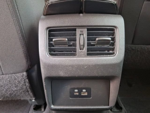 Certified 2023 Nissan Rogue SV FWD image 31