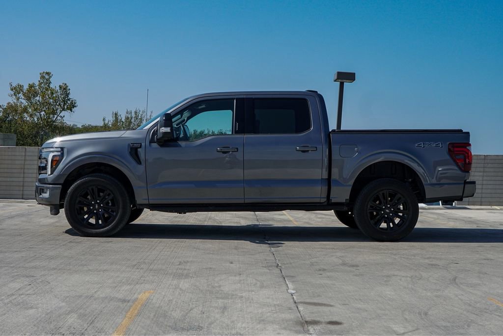 Used 2024 Ford F150 Platinum image 4