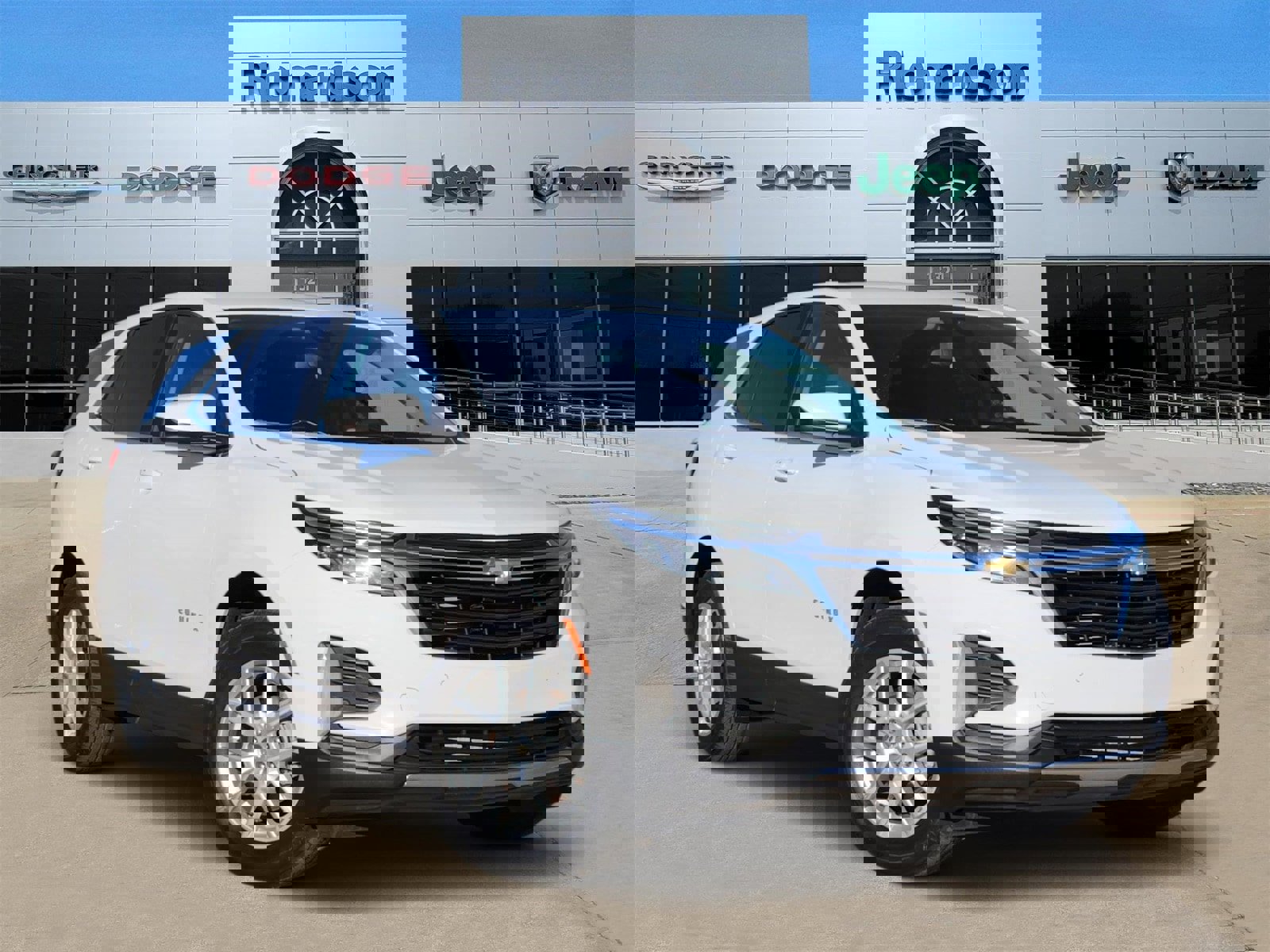 Used 2023 Chevrolet Equinox LT image 1