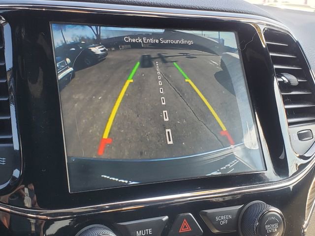 Used 2019 Jeep Grand Cherokee Limited image 22