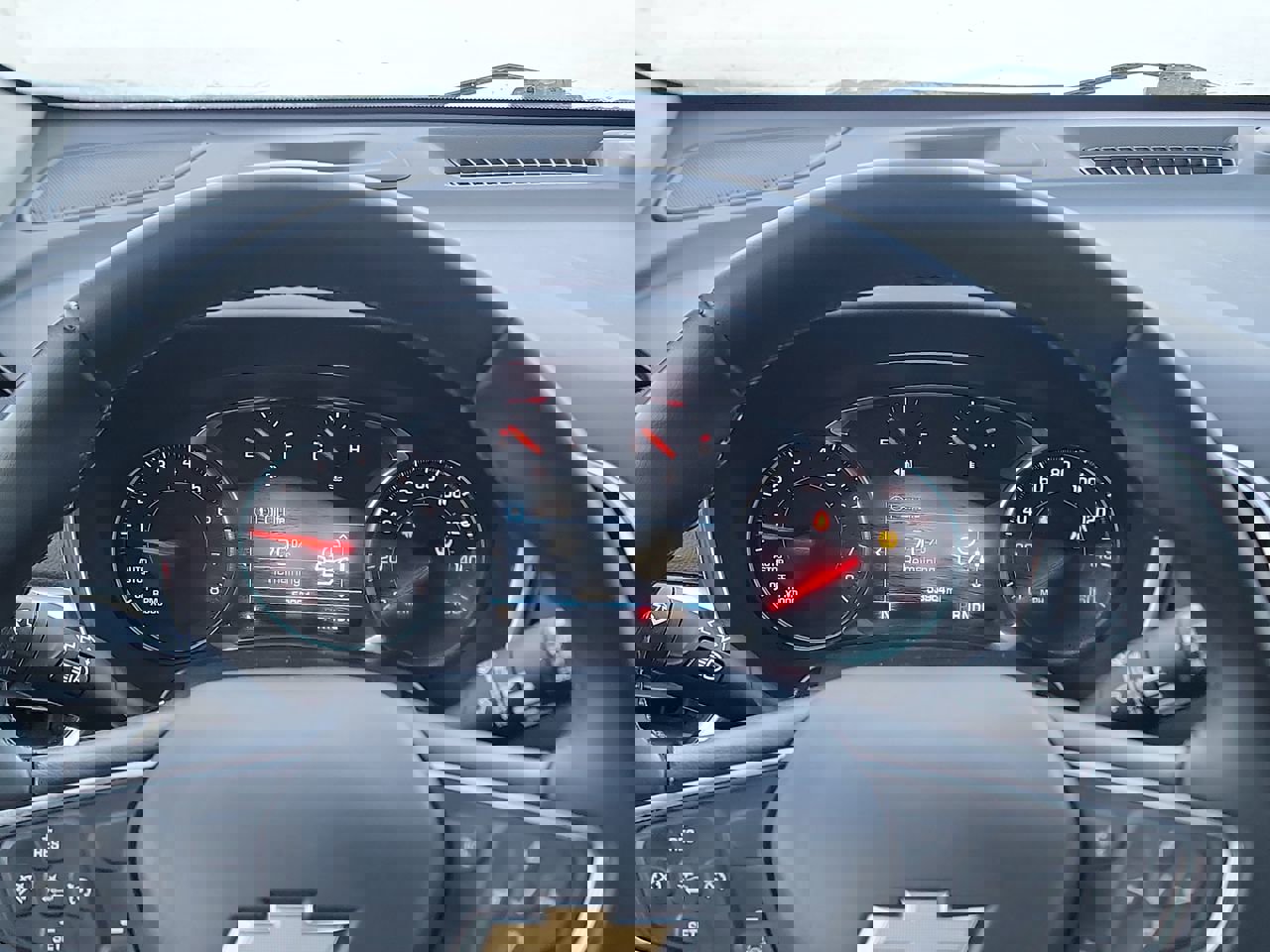 Used 2024 Chevrolet Equinox LT image 15