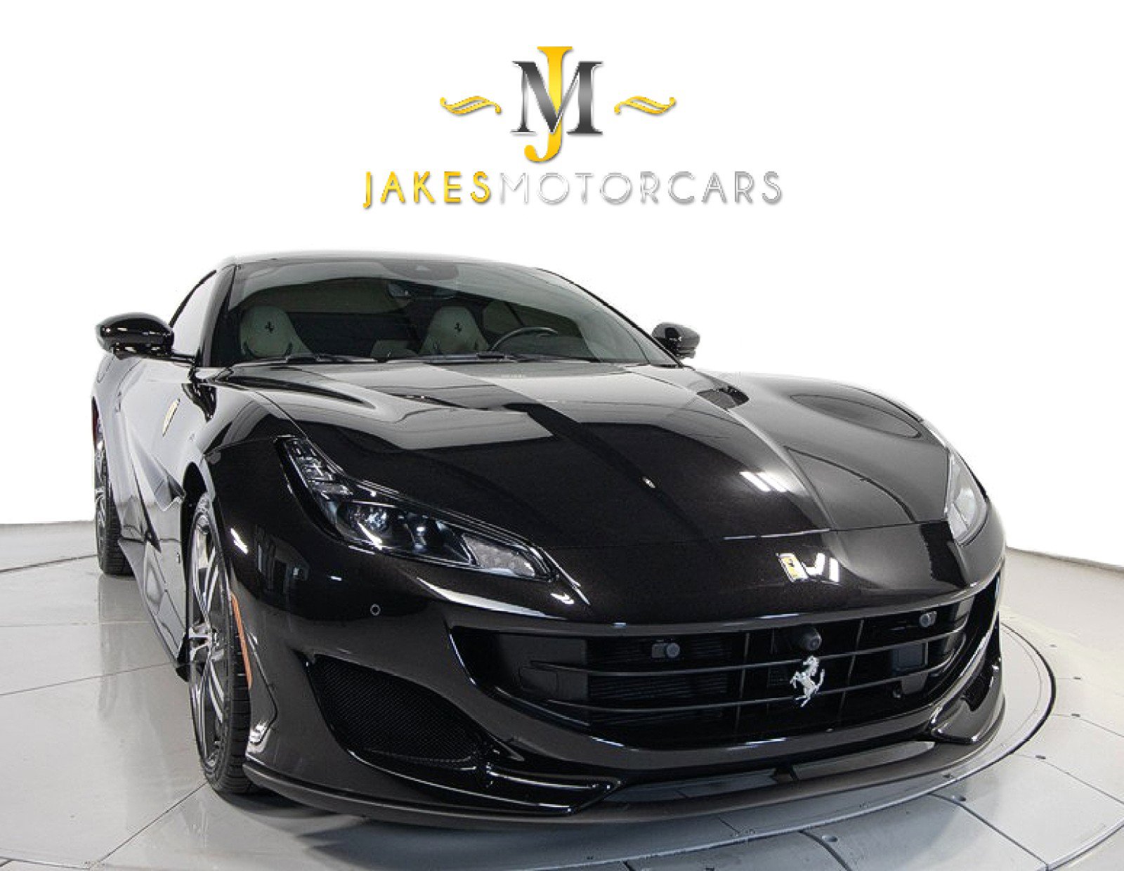 Used 2020 Ferrari Portofino image 17