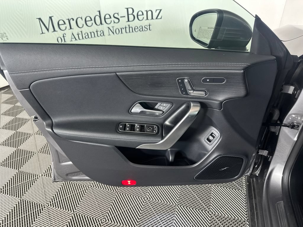 Certified 2023 Mercedes-Benz CLA 250 image 10