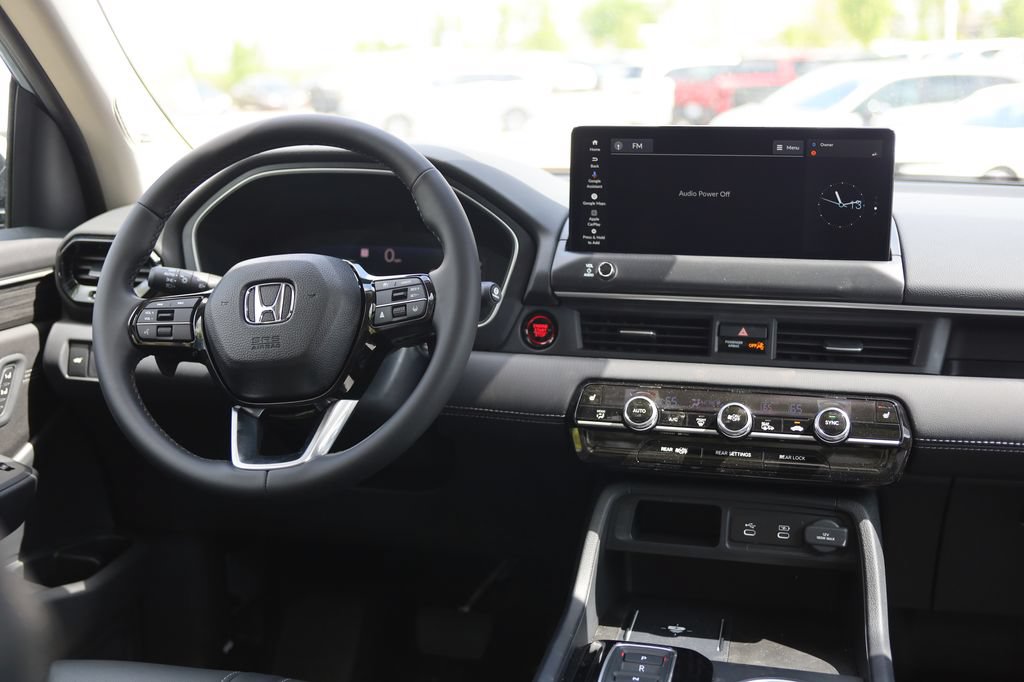 New 2026 Honda Pilot Touring image 29
