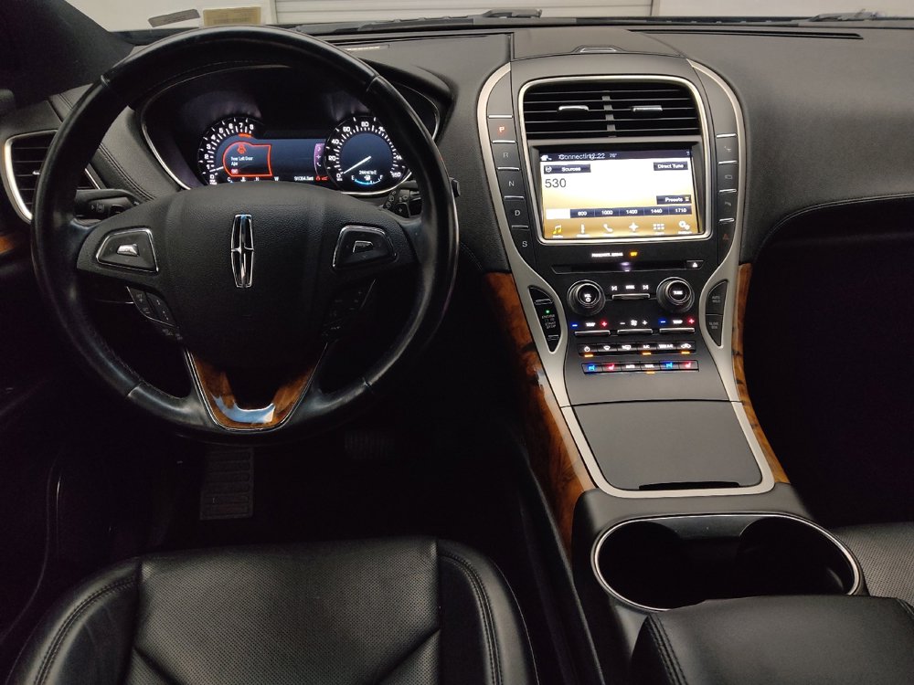 Used 2016 Lincoln MKX Reserve w/ Technology Package AWD/4WD image 22