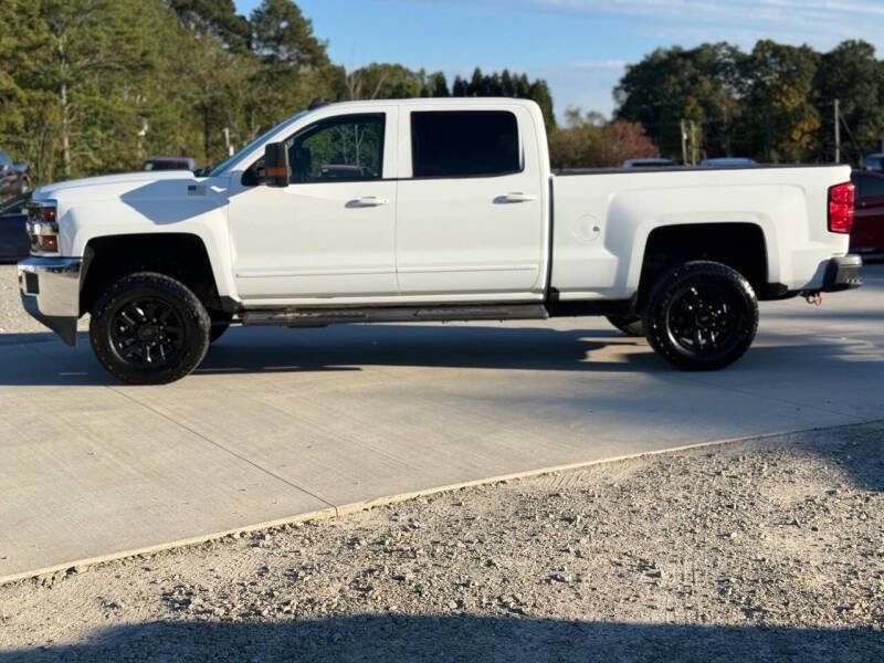 Used 2016 Chevrolet Silverado 2500 LT w/ LT Convenience Package image 4