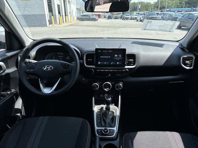 New 2026 Hyundai Venue SEL FWD image 6