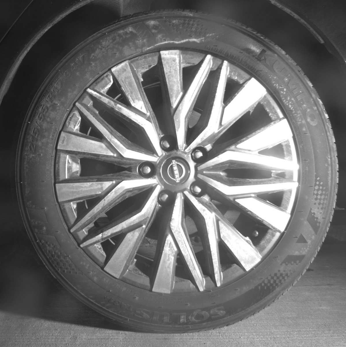 Used 2025 Nissan Altima 2.5 SV image 14