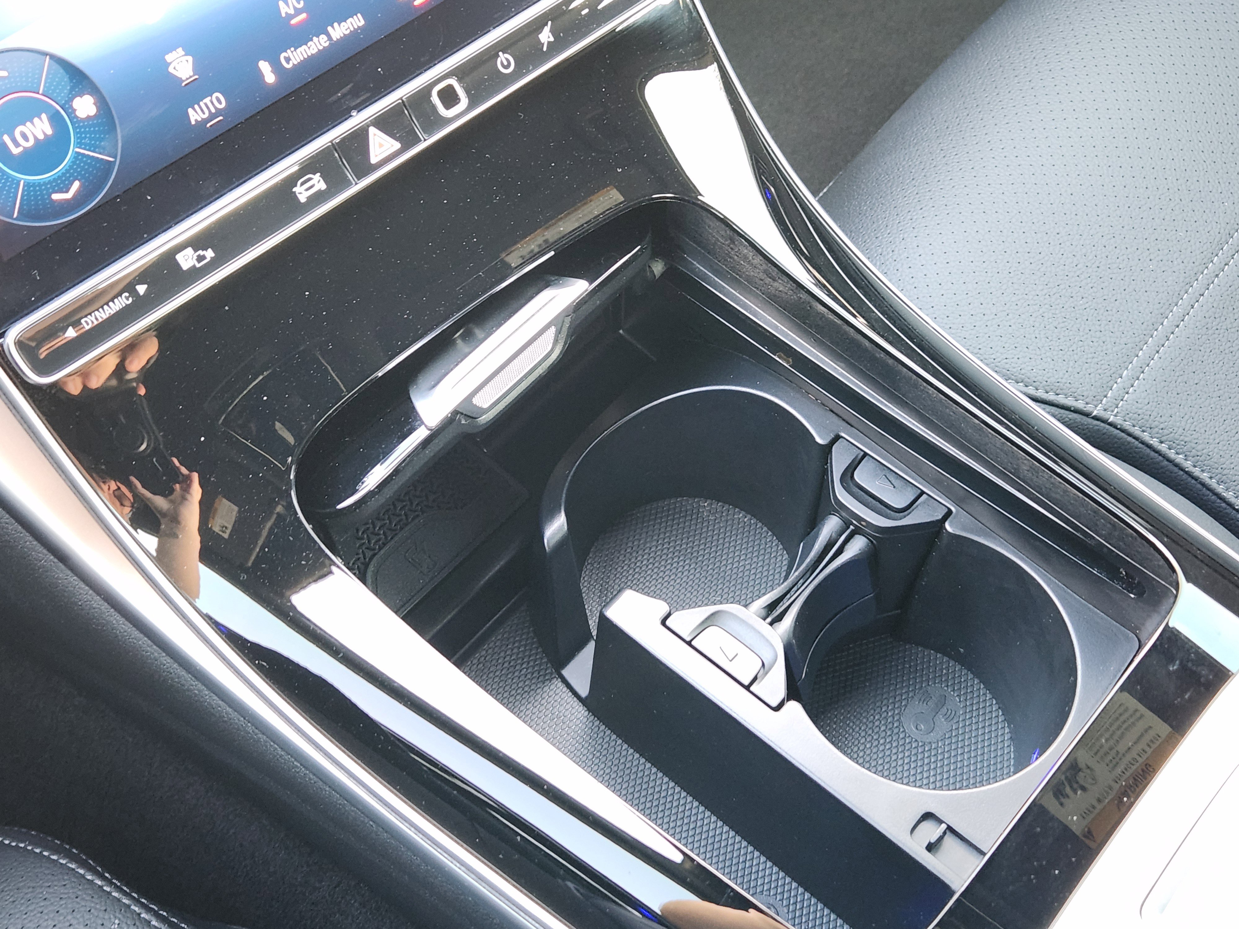 Used 2025 Mercedes-Benz C 300 Sedan image 20