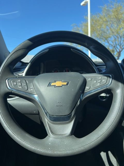 Used 2023 Chevrolet Malibu LT image 13