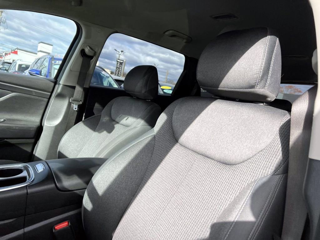 Used 2023 Hyundai Santa Fe SEL image 10