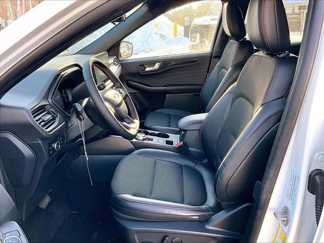 New 2026 Ford Escape ST-Line Select w/ Tech Pack #1 AWD/4WD image 25