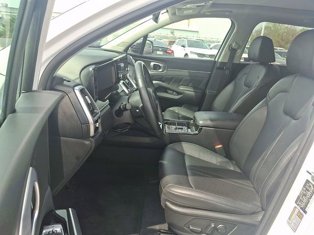 Used 2023 Kia Sorento SX image 13