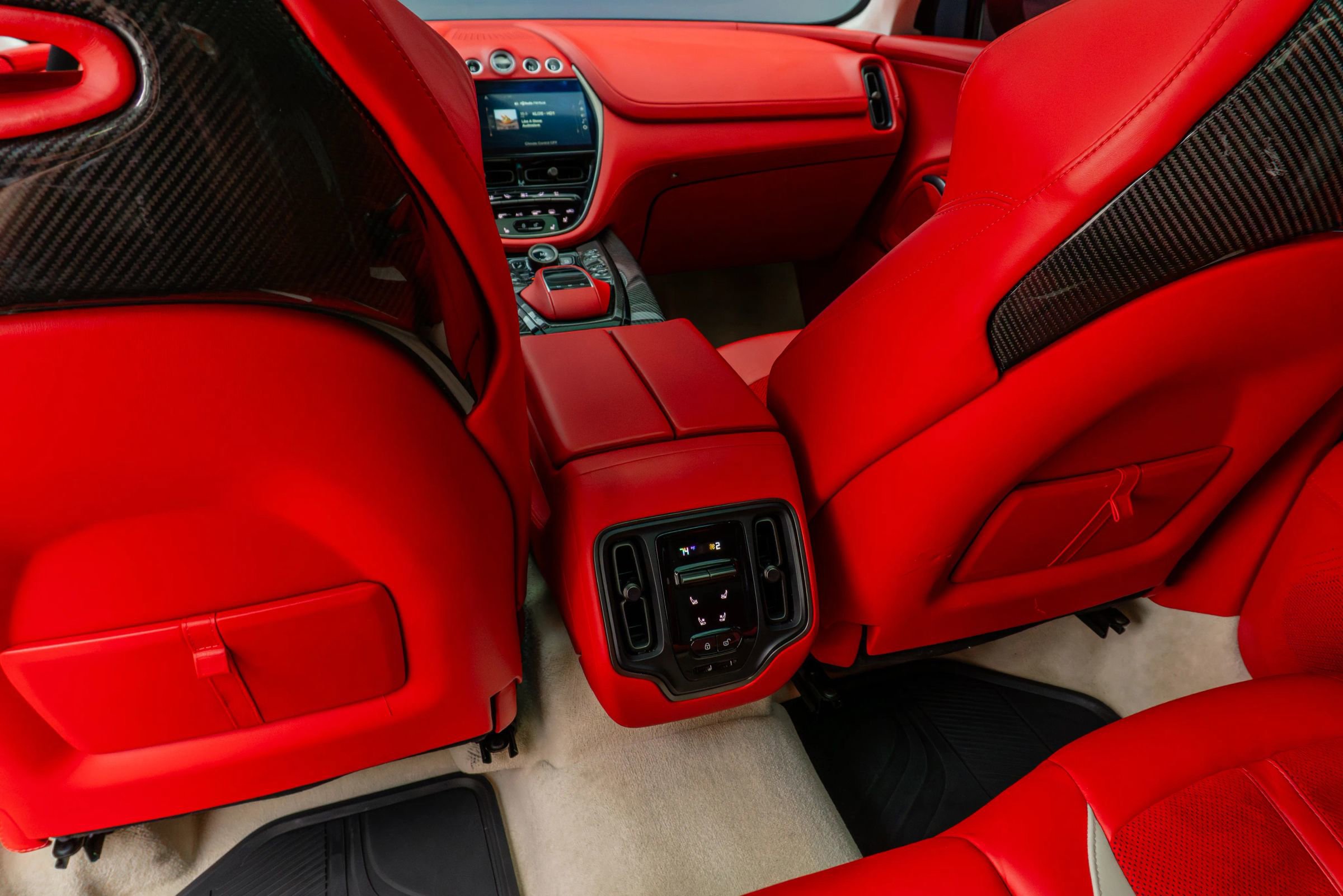 Used 2023 Aston Martin DBX 707 AWD/4WD image 64