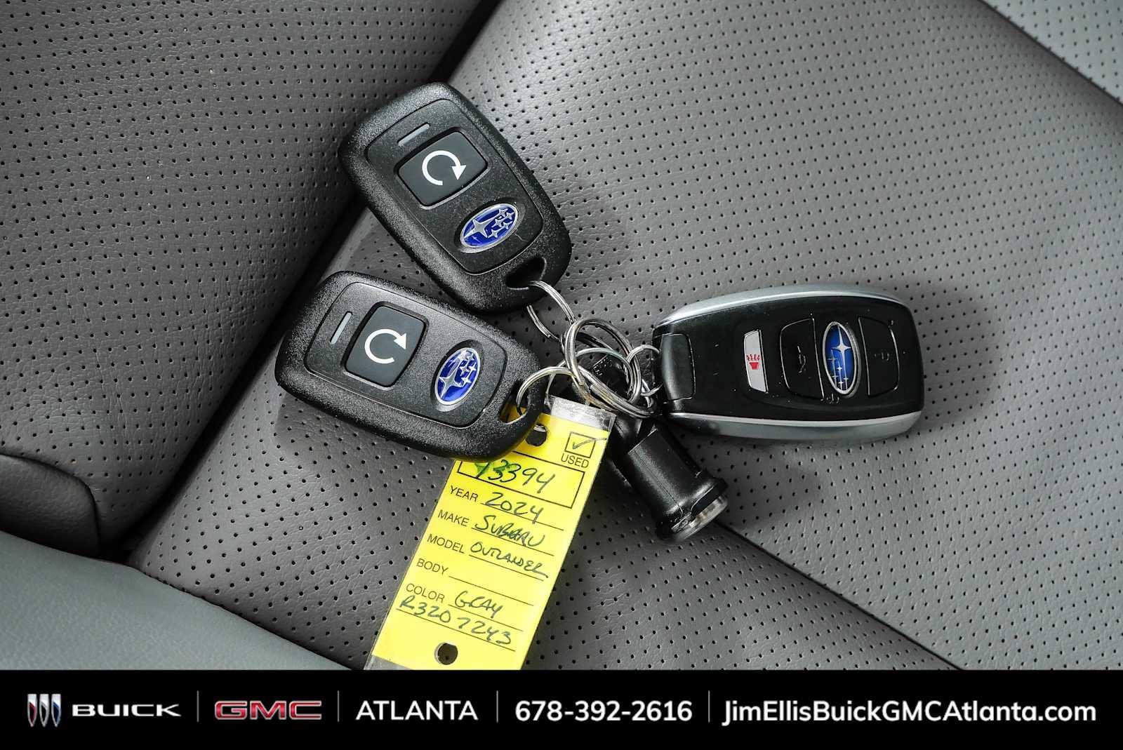 Used 2024 Subaru Outback Limited AWD/4WD image 40