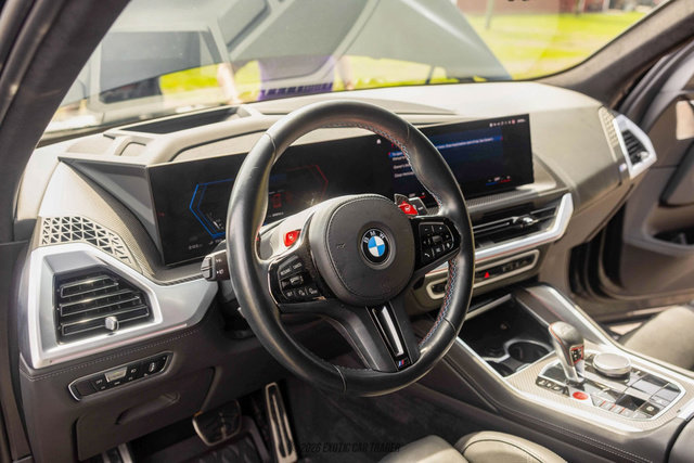 Used 2023 BMW XM image 24