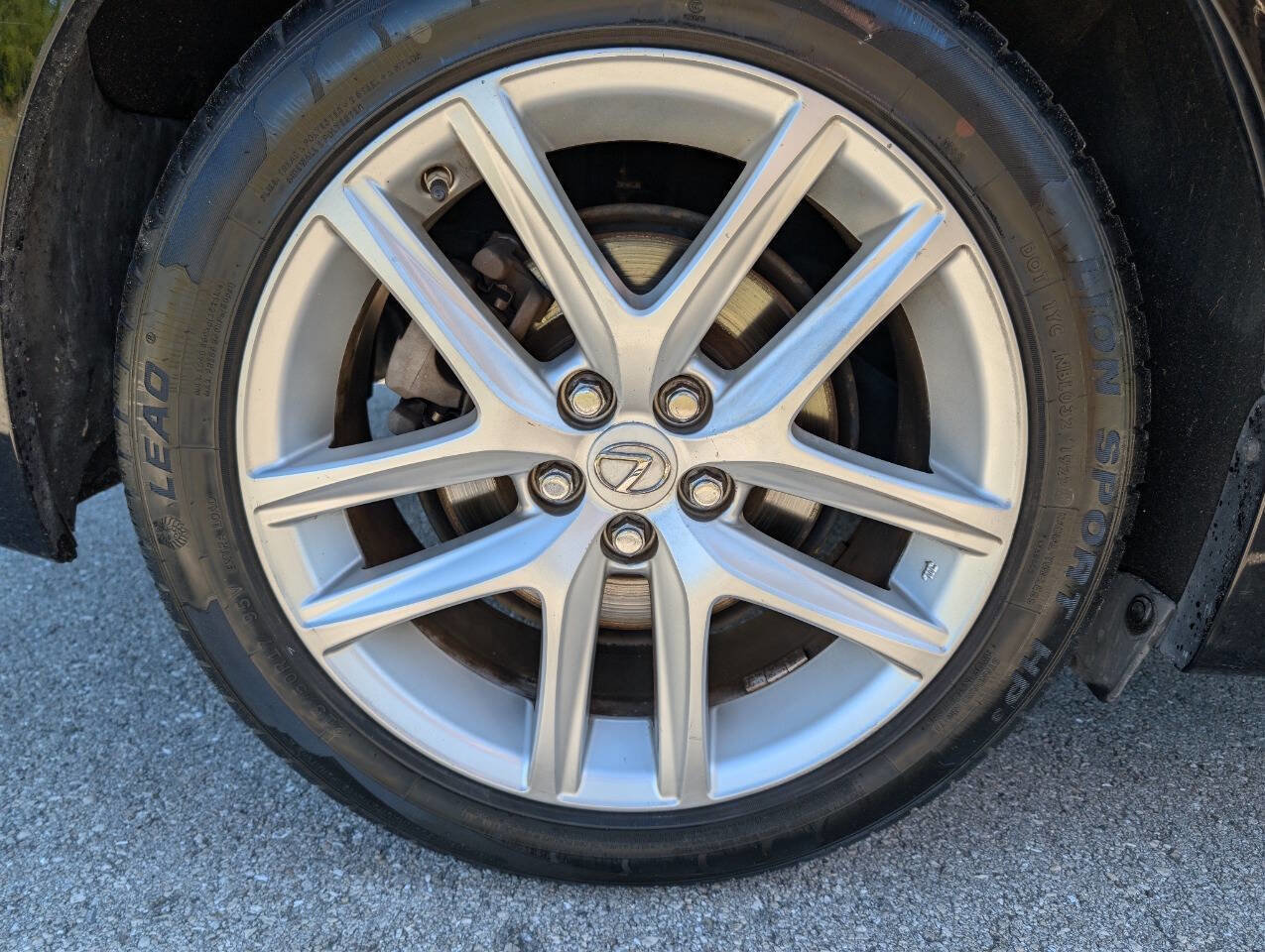 Used 2016 Lexus CT 200h image 35