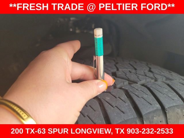 Used 2024 Ford Expedition XLT RWD image 7