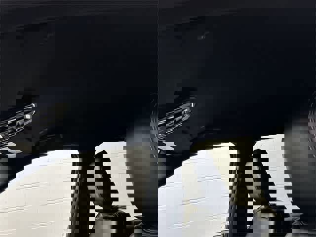 Used 2023 Jeep Grand Cherokee L Laredo image 25