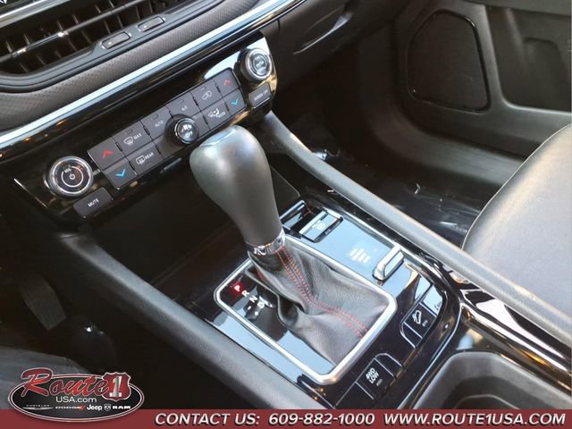 Used 2024 Jeep Compass Trailhawk image 30