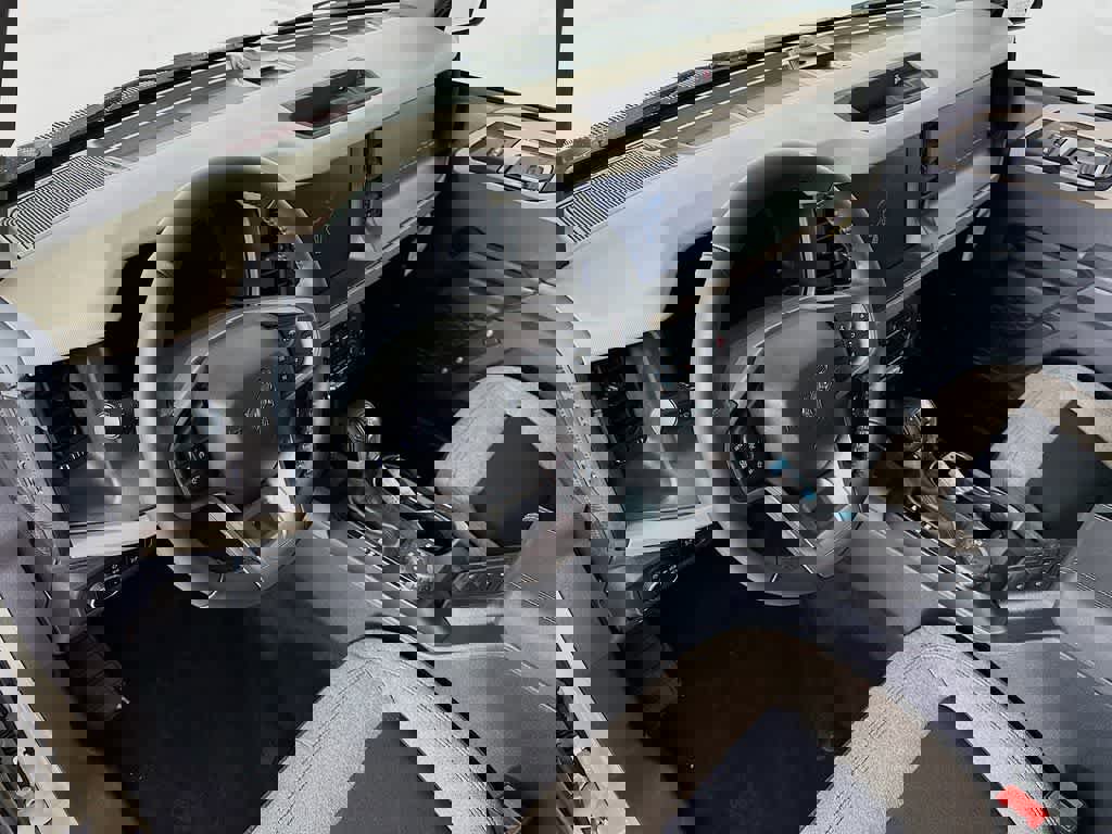 New 2025 Ford Bronco Big Bend AWD/4WD image 2