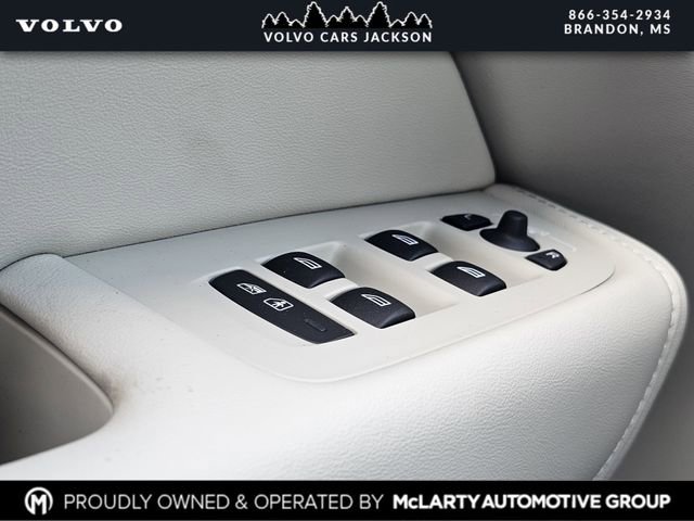 New 2026 Volvo XC60 B5 Ultra w/ Protection Package Premier image 13