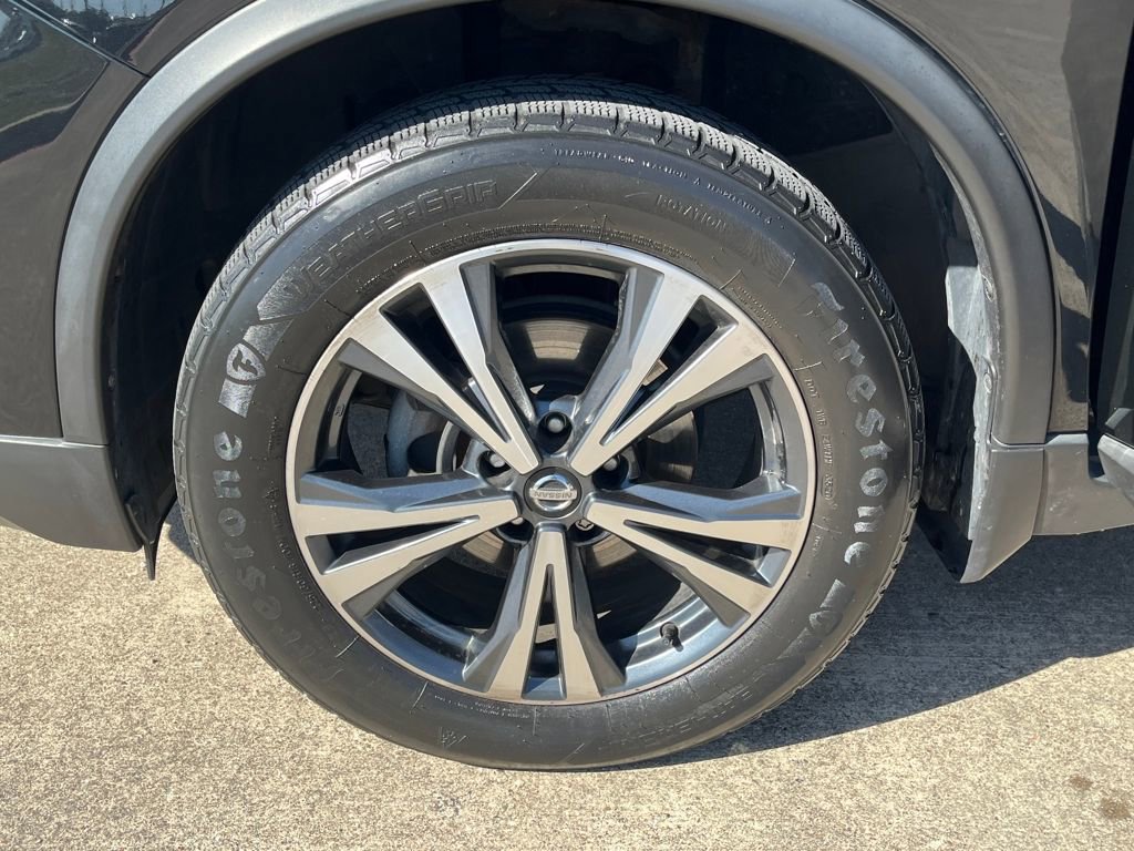 Used 2017 Nissan Rogue SL w/ SL Premium Package image 33