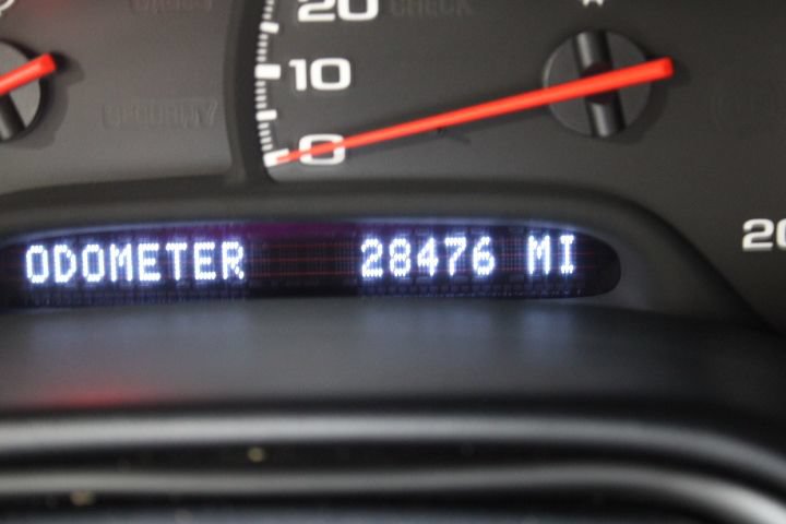 Used 2001 Chevrolet Corvette Coupe w/ Preferred Equipment Group1 RWD image 3