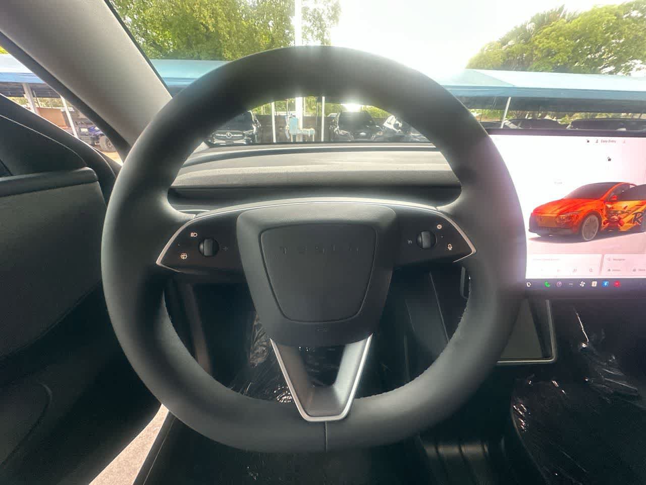 Used 2026 Tesla Model Y 2WD image 15