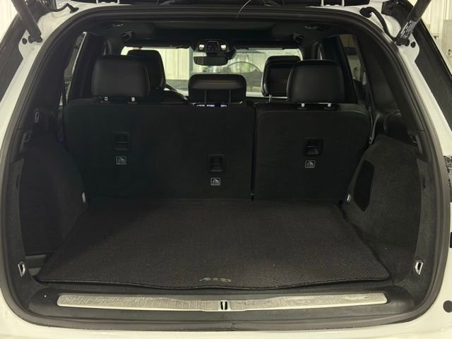 Used 2025 Jeep Grand Cherokee Summit image 10