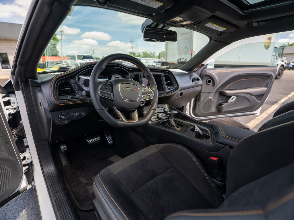Used 2022 Dodge Challenger R/T Scat Pack RWD image 13