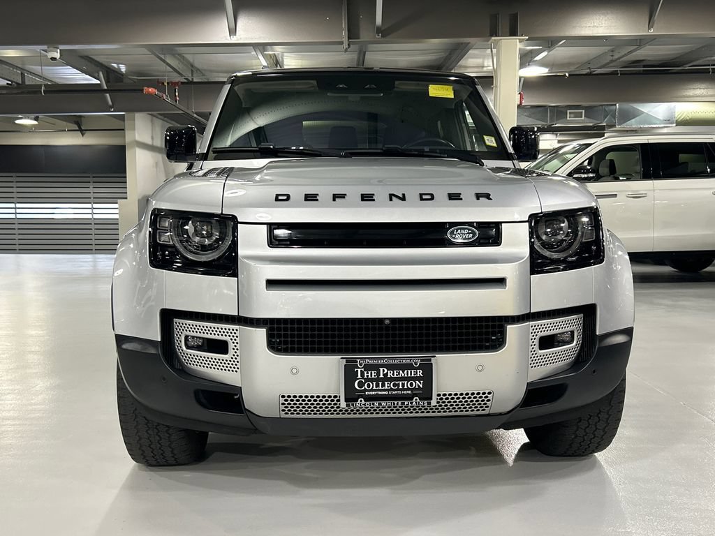 Used 2020 Land Rover Defender 110 First Edition AWD/4WD image 6