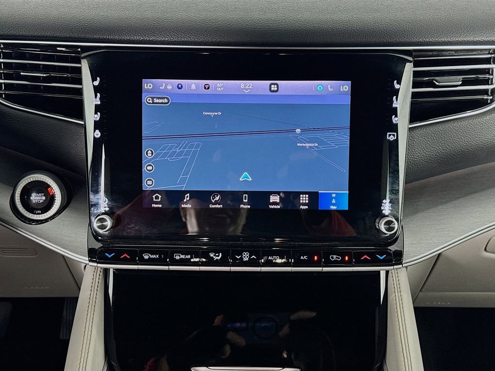 Used 2025 Jeep Wagoneer Series II w/ 8-Passenger Seating Package image 37