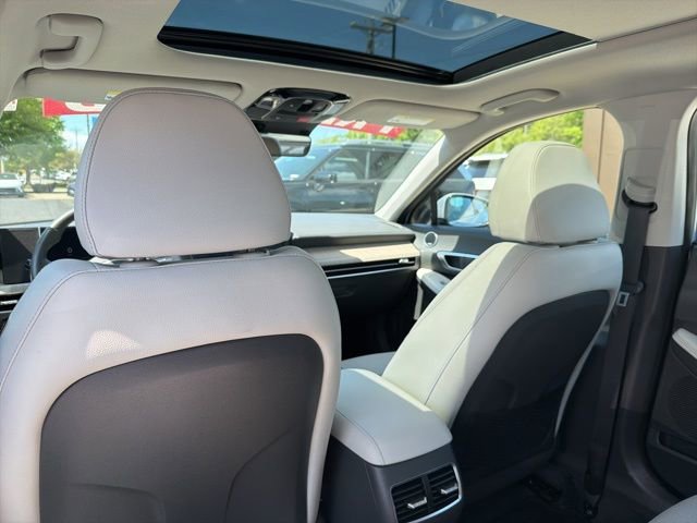 Certified 2024 Hyundai Sonata Limited FWD image 29