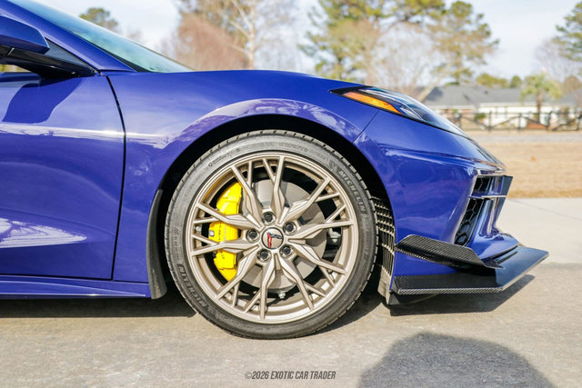 Used 2025 Chevrolet Corvette Stingray Convertible 3LT Z51 w/ Z51 Performance Package image 11