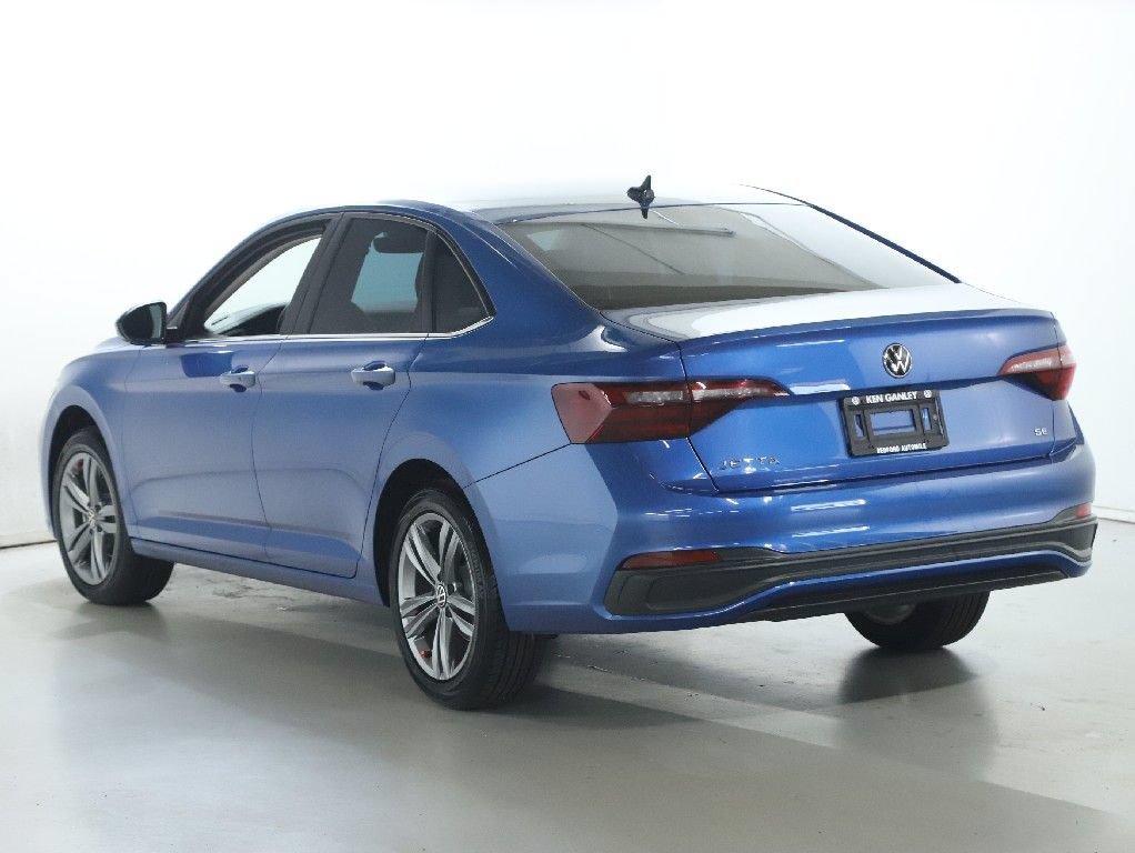 Used 2023 Volkswagen Jetta SE FWD image 40